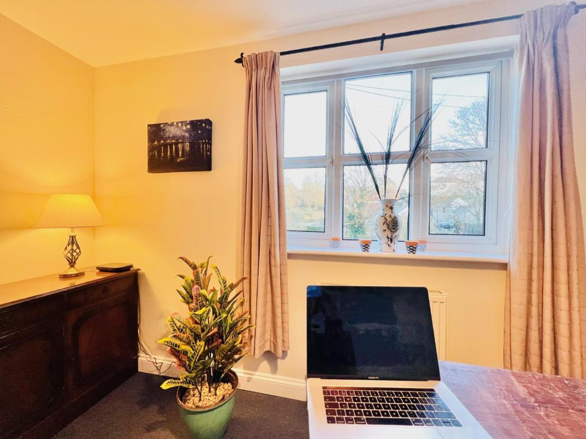 Dapps Hill Haven - Between Bristol And Bath, Both 9 Mins By Train! 凯恩舍姆 外观 照片